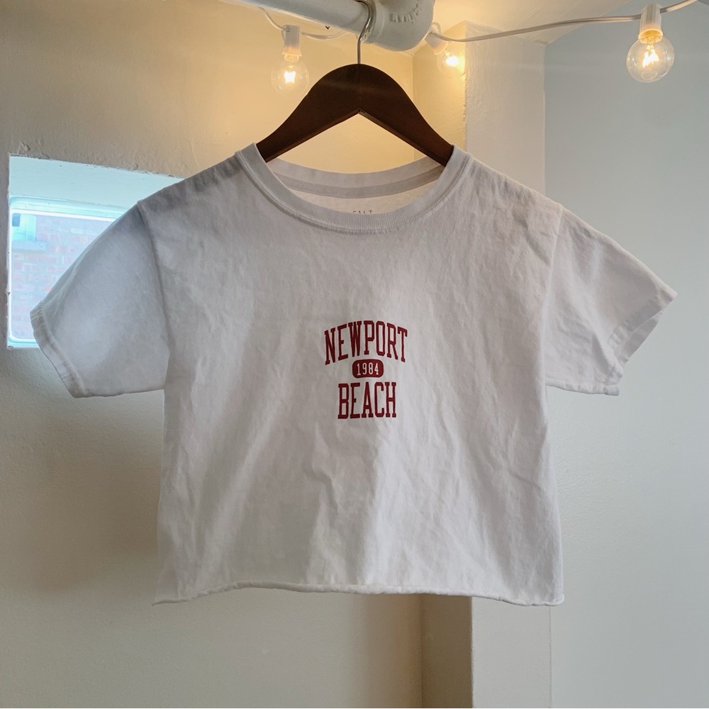 Brandy Melville New Port Beach Cropped T Shirt